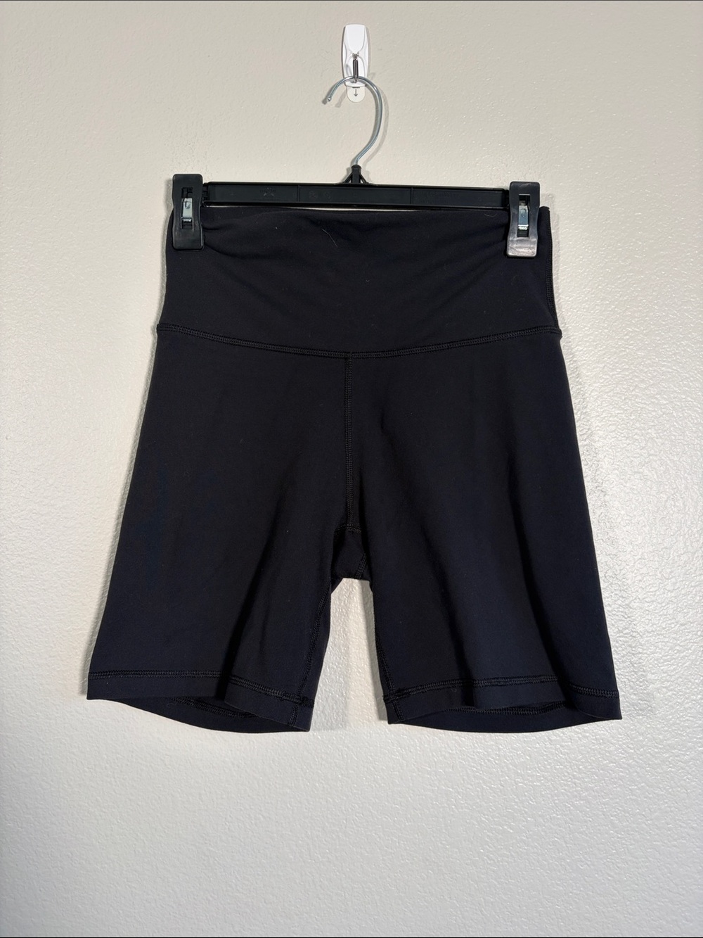 TNA 6” Bike Shorts in Black - M